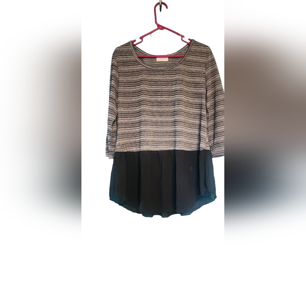 3/4 Sleeve dressy top